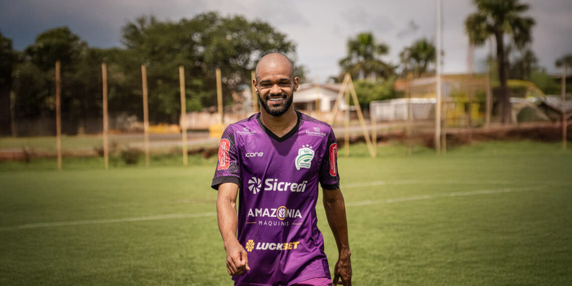 Luverdense Anuncia a Chegada do Meia Wellington Batista para a Temporada 2025