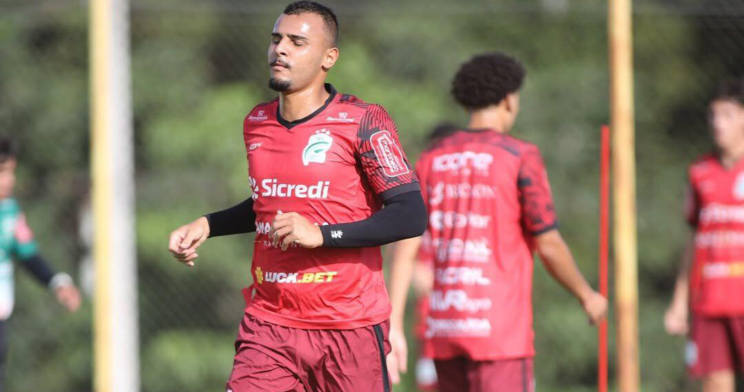 O Volante Iago Felipe é o novo reforço do Verdão para a Temporada 2025