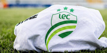 Ingressos à venda para a decisão da semifinal entre Luverdense e Sport Sinop no Passo das Emas